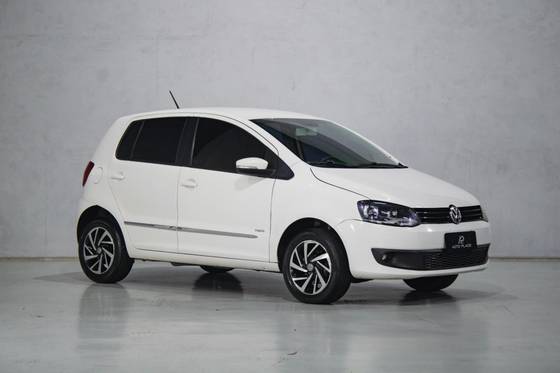 VOLKSWAGEN FOX 1.6 MI PRIME 8V FLEX 4P MANUAL VOLKSWAGEN FOX 1.6 MI PRIME 8V FLEX 4P MANUAL